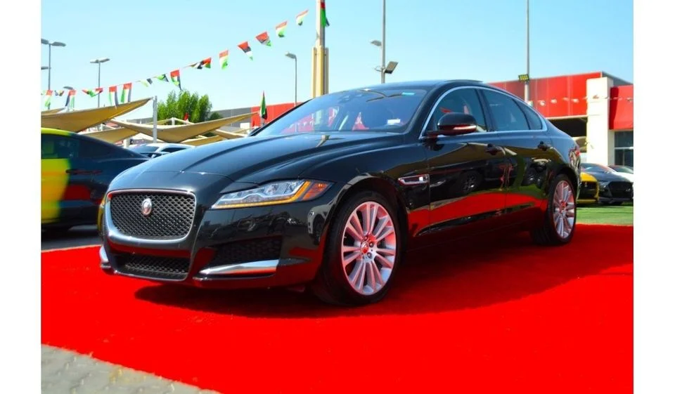 Used Jaguar XF HSE 2.0L 300 HP 2020 UAE Dubai