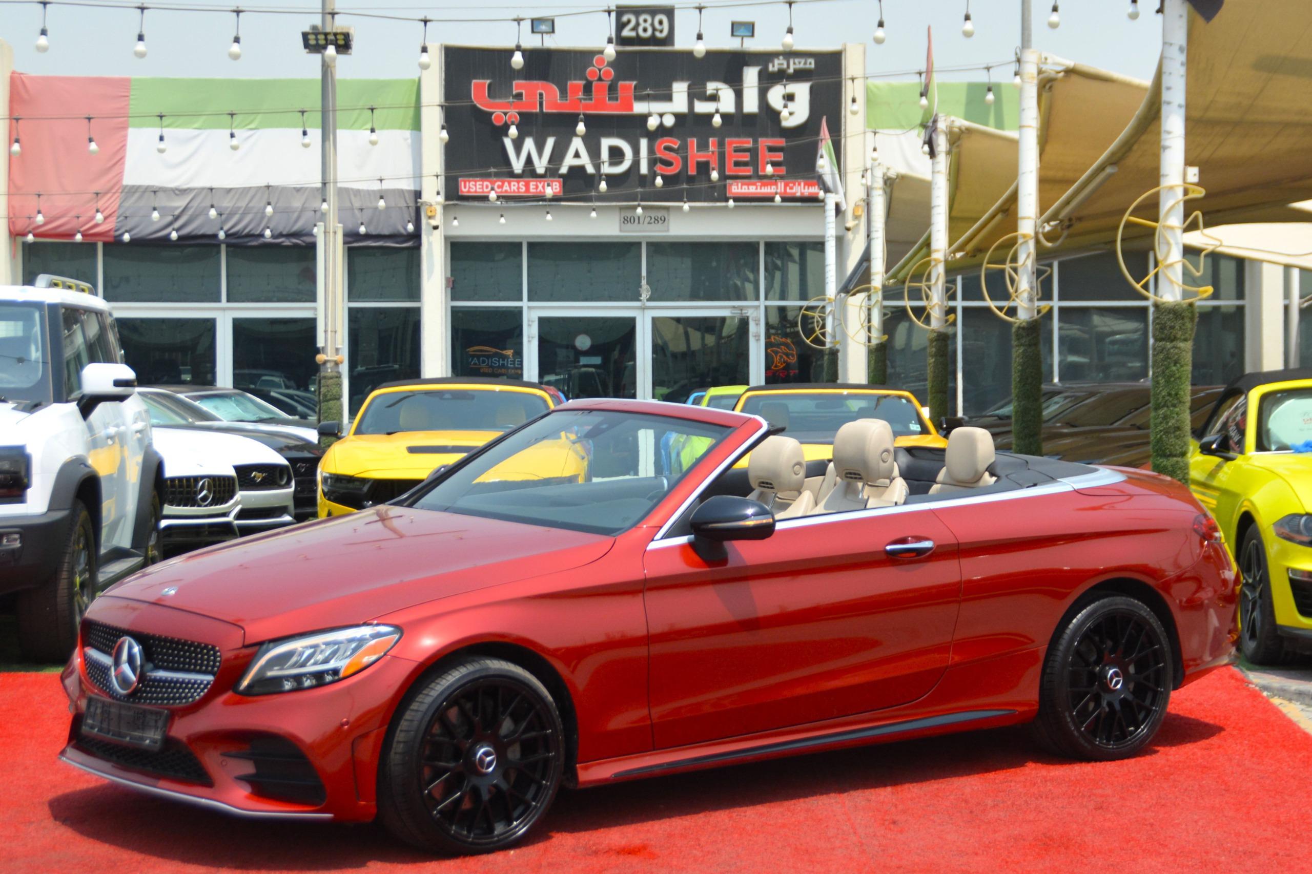 Used Mercedes C300 Convertible 2019 I4 2.0L Maroon – Dubai UAE | Luxury Open-Top Ride